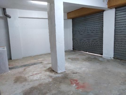 Esquina cinco puertas a la calle negociable