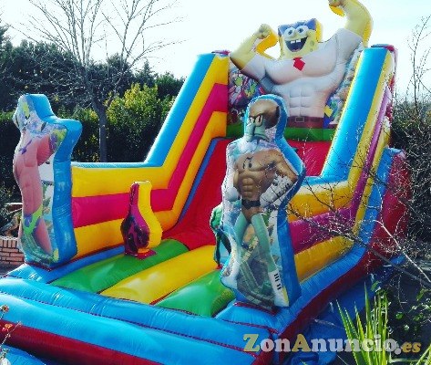 Alquilar castillo hinchable