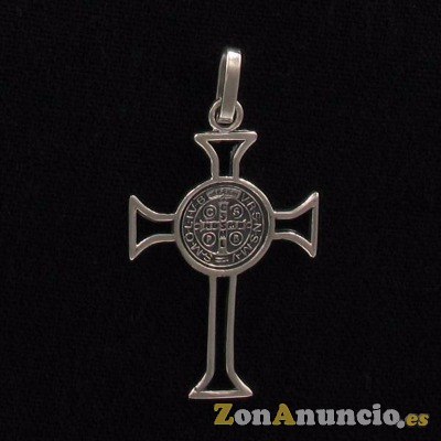 MEDALLAS, LLAVES y CRUCES SAN BENITO