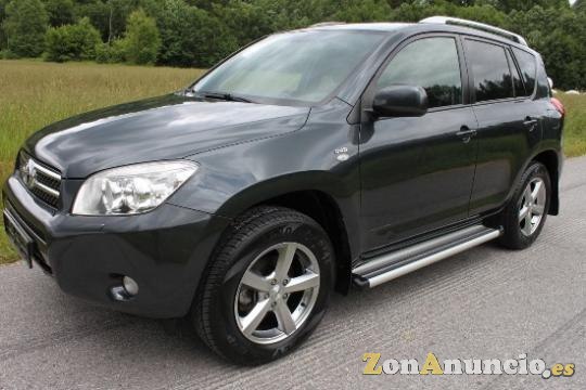 Toyota RAV4 2,2 D-4D 136HK