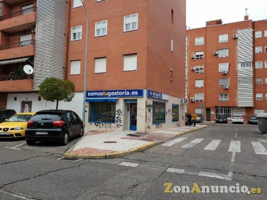 Local preparado gestoria o inmobiliaria