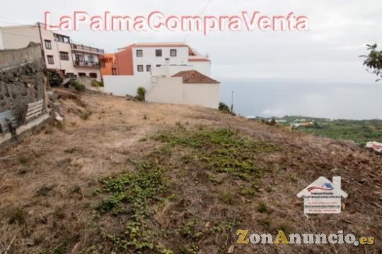 ID-288 Casa adosada y con terreno en suelo Urbano