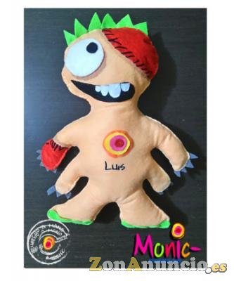 MUÑECOS HECHOS A MANO, PERSONALIZADOS TU NOMBRE