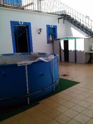 VENDO CASA INDIVIDUAL. Buena zona pueblo