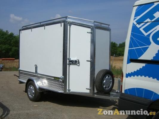 Remolque cerrado carrozado en aluminio.Thalman Quality