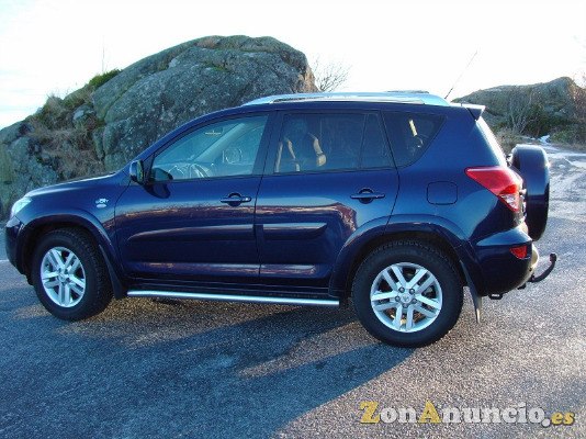 TOYOTA Rav-4 -2.0 SUV 4x4